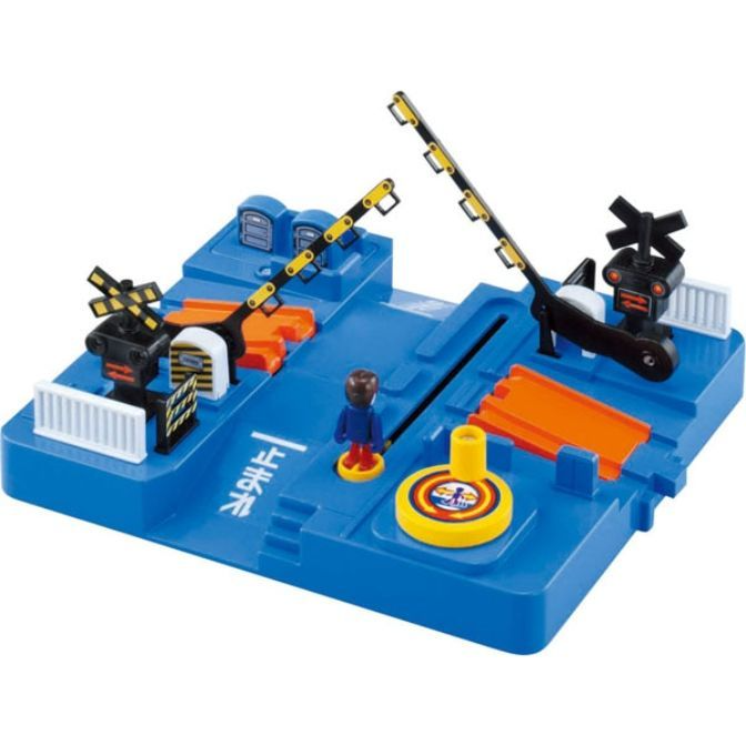 Toy train crossing gate