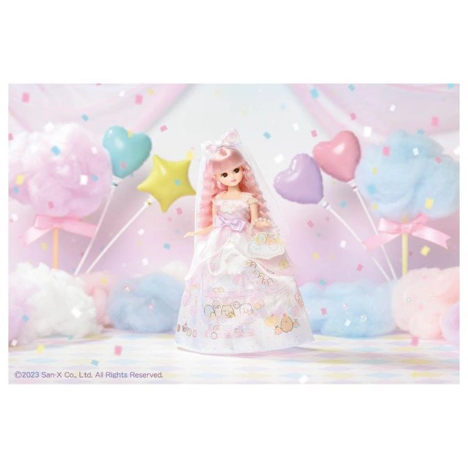  Pink-haired doll in white dress with cartoon animals, surrounded by pastel decorations.