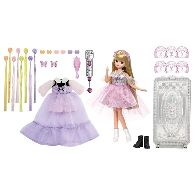  Licca-chan doll with accessories: dresses, hair extensions, shoes, and styling tools.