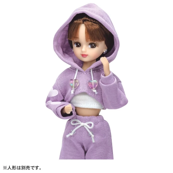  Licca doll in a purple hoodie and sweatpants, showcasing a trendy and casual style.